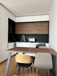 Nekretnina: Novi Beograd Kula West 65 ID#1592