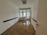 Nekretnina: NBG, 87M2,Poslovni prostor, 3 prostorije