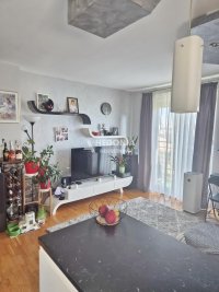 Nekretnina: Medaković III, Pavla Popovića, noviji, 2.5 ID#10373