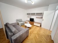 Nekretnina: Centar grada, namešten, svetao stan ID#4175