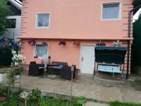 Nekretnina: Kuca na prodaju 210m2/5ari placa