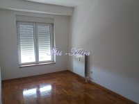 Nekretnina: Polunamešten stan za izdavanje centar ID#202749