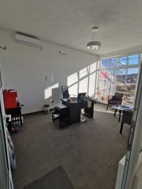 Nekretnina: Poslovni prostor u Pojatu