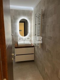 Nekretnina: Vračar, lux novogradnja sa garažom i dvorištem ID#8422