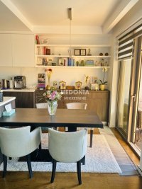 Nekretnina: West 65, izdavanje, noviji, 2.0, namešten ID#10416