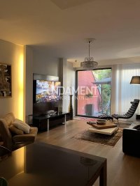 Nekretnina: 4.0 TC Stadion 240 m2 - lux, bašta, garaža, opremljena ID#1553