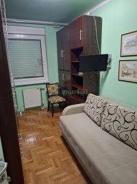 Nekretnina: 1.5-soban, 42m2, Bulevar Patrijarha Pavla, 1.sprat ulično orijentisan ID#1841