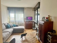 Nekretnina: Banjica, Saše Simeunovića, 3.5, adaptiran ID#10441