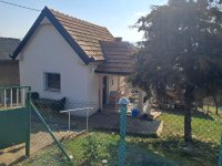 Nekretnina: Vikend oaza iz snova - spremna za uživanje!