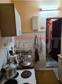 Nekretnina: STARI GRAD Maršala Birjuzova ID: 724752262