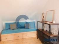 Nekretnina: VRACAR Maksima Gorkog ID: 9593744