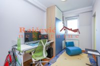 Nekretnina: VOZDOVAC Vozdovacka crkva ID: 92640