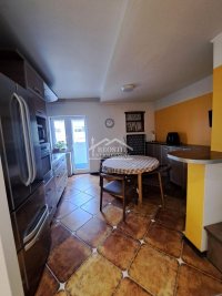 Nekretnina: Novi Beograd - Carina/Blok 34 - 2.0 ID#24938