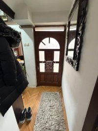 Nekretnina: Kuća P=84m2,zajedničko dvorište +poslovni prostor-Crveni Pevac ID#2423