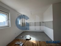 Nekretnina: OPŠTINA NOVI BEOGRAD Surčinska ID: 9650021