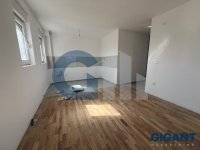 Nekretnina: OPŠTINA NOVI BEOGRAD Surčinska ID: 9652721