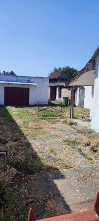 Nekretnina: Prodaje se stara kuća u Veterniku ID#7188