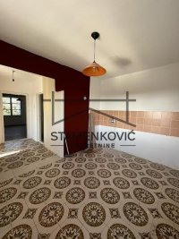 Nekretnina: Prodaje se vikendica u Čortanovcima ID#7180