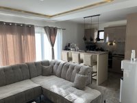 Nekretnina: 4-etažna kuća na prodaju, Nikolaja Velimirovića 1, 250.000€, 324m²