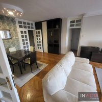 Nekretnina: Četvorosoban - Radnička ulica, centar