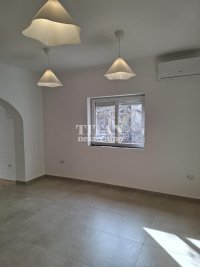 Nekretnina: centar bez buke,moze i parking, moze i namesten,odmah useljiv ID#5681