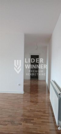 Nekretnina: 3.0 sa garažom - lux novogradnja ID#135605