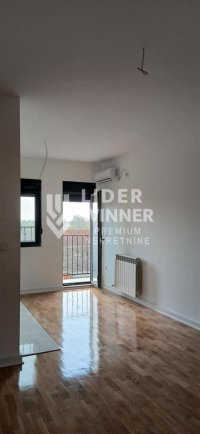 Nekretnina: 3.0 sa garažom - lux novogradnja ID#135605