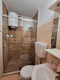 Nekretnina: Crveni krst, trosoban sa dva garažna mesta ID#25001