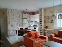 Nekretnina: 3 soban, 74m2, centar, Trg republike ID#1890