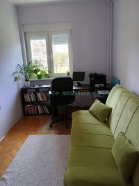 Nekretnina: 3 soban, 74m2, centar, Trg republike ID#1890