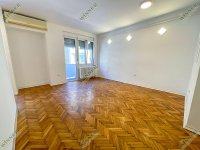 Nekretnina: Izdaje se stan Stari grad, Gospodar Jovanova, renoviran, polunamesten ID#1437