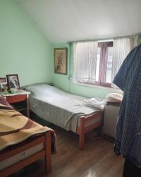 Nekretnina: Prodajem kucu u Surcinu