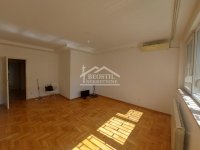Nekretnina: Blok 21, stan za poslovni prostor ID#25076