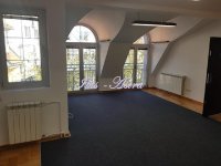 Nekretnina: Poslovni objekat za izdavanje Centar ID#515458