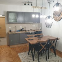 Nekretnina: Renoviran dvoiposoban stan-centar ID#7221