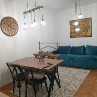 Nekretnina: Renoviran dvoiposoban stan-centar ID#7221