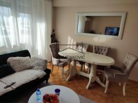 Nekretnina: odličan trosoban stan  na Rotkvariji ID#7220