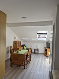 Nekretnina: Vukov spomenik, namešten