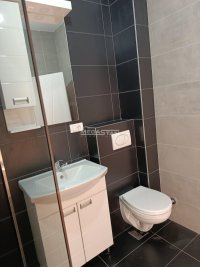 Nekretnina: Borča, stan na tri nivoa