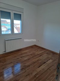 Nekretnina: Borča, novogradnja