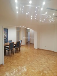 Nekretnina: Vukov spomenik, polunamešten