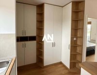 Nekretnina: Zemun, Zelena Avenija, Tošin Bunar, 47m2 ID#37156