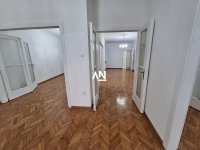 Nekretnina: Stari grad, Centar, Trg Nikole Pašića, 136m2 ID#35695