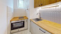 Nekretnina: Renoviran trosoban stan na Keju-Novi Sad