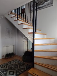 Nekretnina: Zemun - Ugrinovci - 225m2+18a ID#25194