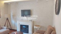 Nekretnina: Zemun polje, 4.0, troetažni, renoviran, uknjižen ID#10525