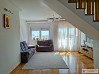 Nekretnina: Zemun, Plavi horizonti, Mihajla Bandura, 119m2