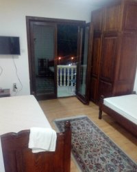 Nekretnina: Prodajemo 3 apartmana u Prolom Banji
