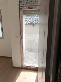 Nekretnina: Borča, JNA – 2,5s stan 49m² + dvorište 30m², prizemlje, novogradnja