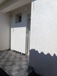 Nekretnina: Borča, JNA – 2,5s stan 49m² + dvorište 30m², prizemlje, novogradnja